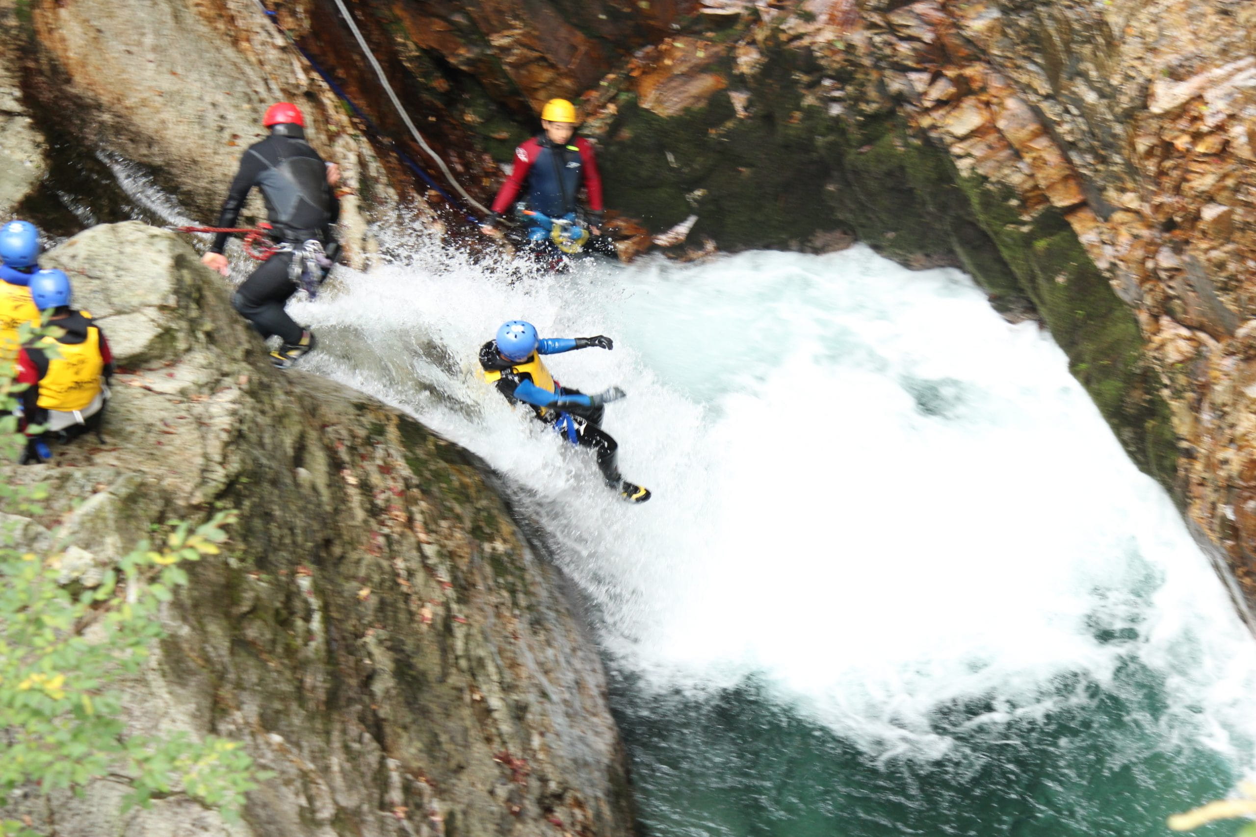 Feel the thrill of unbridled nature while canyoning and rafting in Minakami.